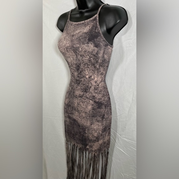Privately privileged grey tiedye fringe dress - Picture 3 of 8